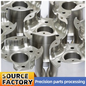 Fyraxelbearbetningsdelar