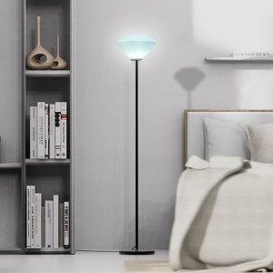 2022 Nynordisk minimalistisk heminredning golvlampa, stående fjärrkontroll RGB LED -golvlampa, kreativ diamant dimbar vardagsrum utomhus trädgård golvlampa med smidesjärn ljus stolpe