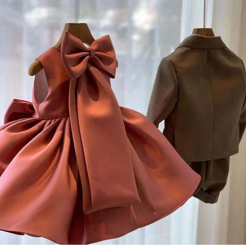 Baigenya designflickor klänningar sommarlitt flicka prinsessan fest båge barn formell klänning barn prom kläder