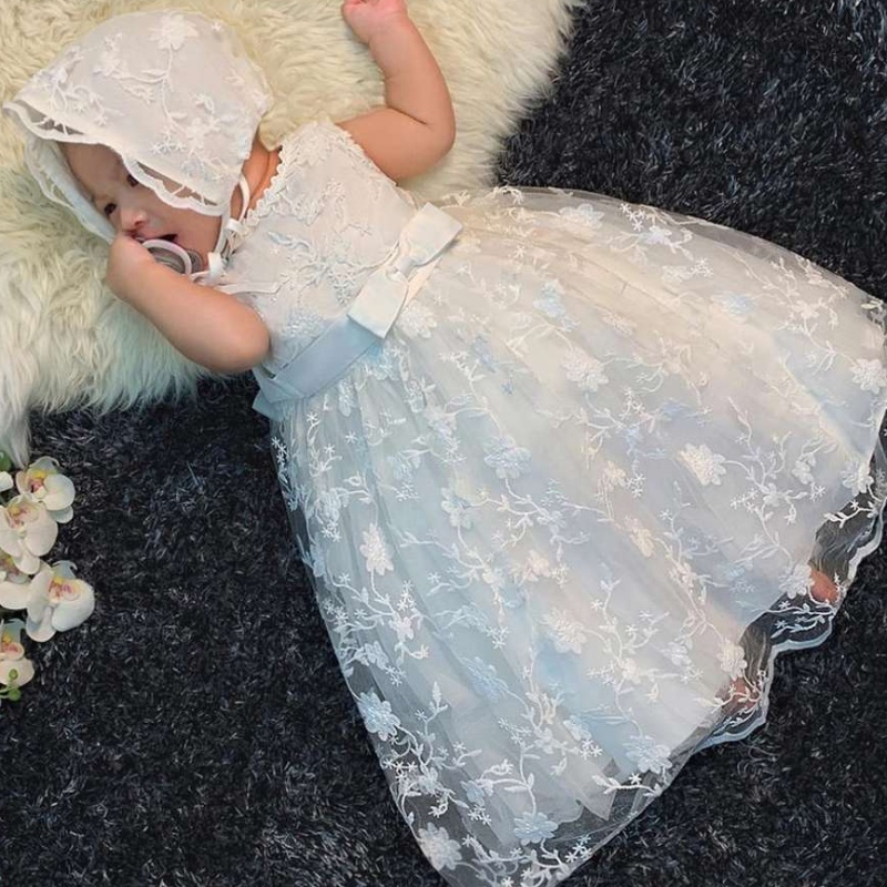 Baige New Party Girl Dress White Royal Design Nyfödda baby dopklänningar
