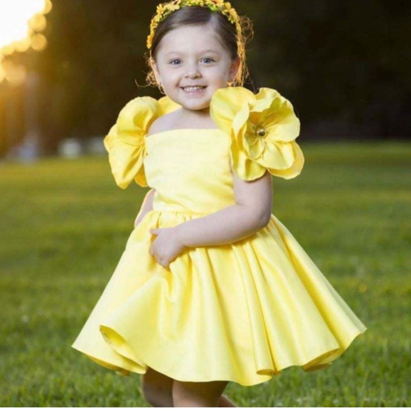 Baige Big Flower Kids Dress Pink Bridal Satin Party Baby Ball Gown Girls \\ 'Födelsedagsklänningar med båge på axeln