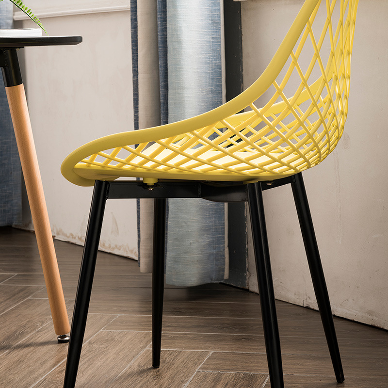 Högkvalitativ modern design China Factory Plastic Mesh Chair Matsal Pp Seat Plastic Matsstolar