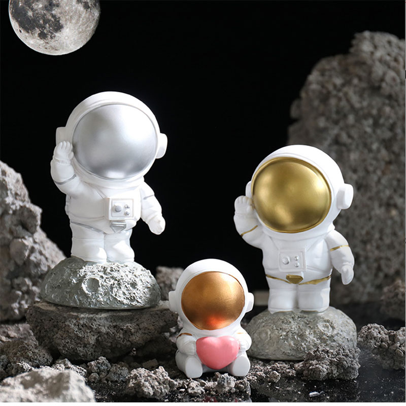 Tecknad astronaut astronautornament