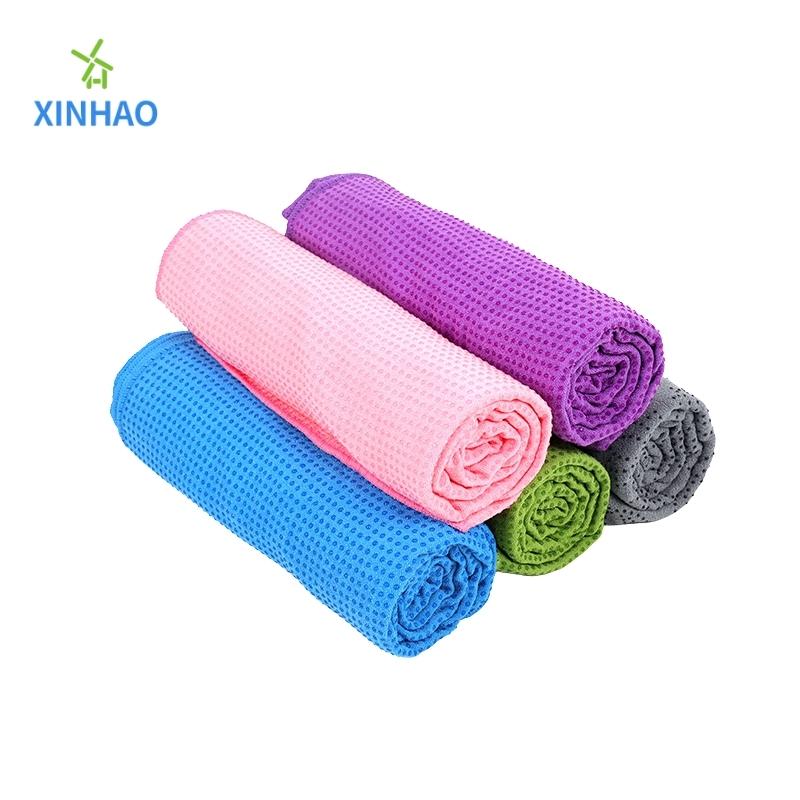 En mängd olika färger Mikrofiber Svett-absorberande fast färg Yoga Thandduksugn, PVC Silikonpunkt Anti-slip hudvänlig, lämplig för fitness, yoga, pilates, högtemperaturyoga