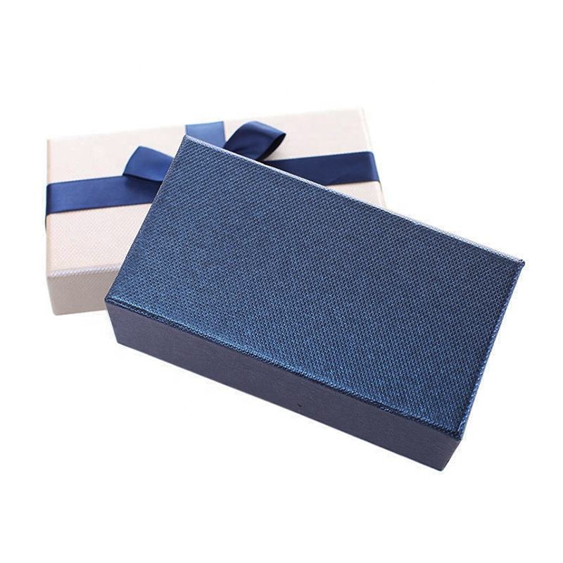 Klassisk lyxig återvunnen pappers presentförpackning Anpassad design