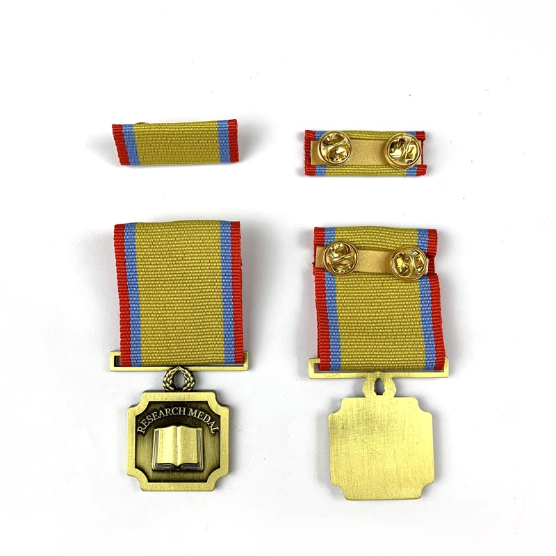 Anpassad 3D Gold Plated Antique Bronze Campaign Medal Honor medaljer med kort band