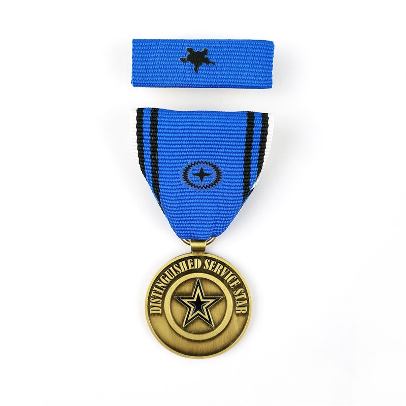 Anpassad medaljeband Metal Iron Cross Soldiers Honor Commendation War Award Medal Badge