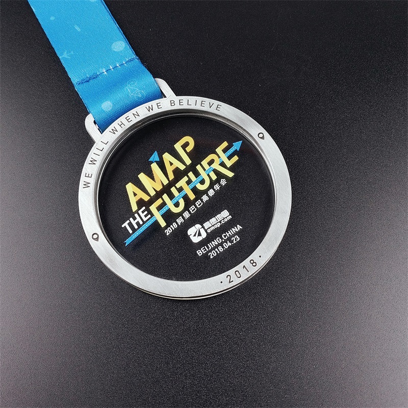 Anpassade metall 3D -medaljer för sportevenemang med bandhänge Gold Silver Bronze Marathon Running World Medal