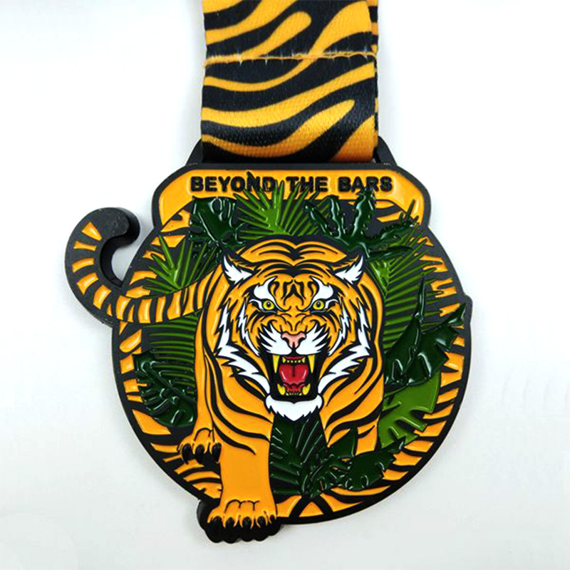 Anpassad sublimering Lanyard Metal Hollow Championship Super Hero Race Medal