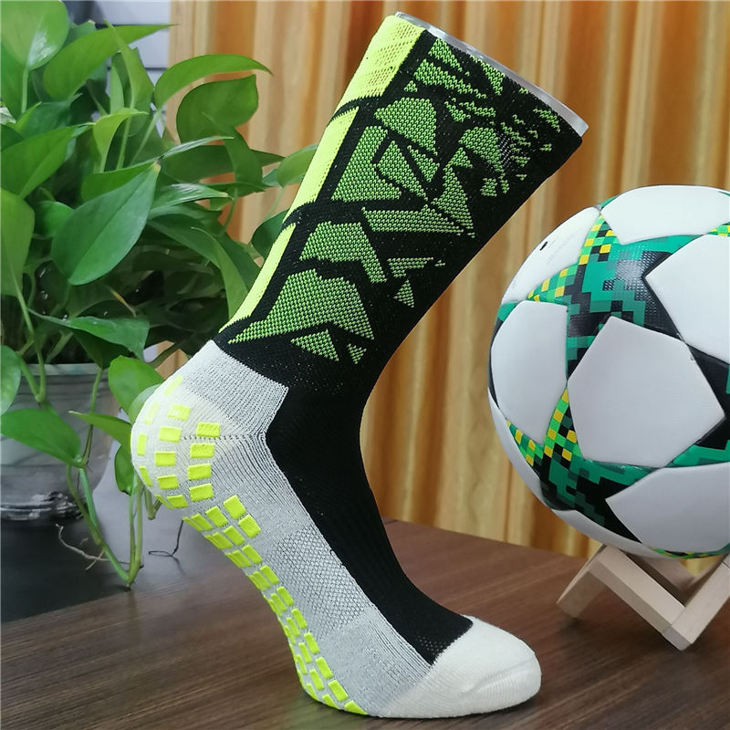 Anpassade design greppstrumpor Professional Athletic Mid Calf Crew Football Sport Soccer Anti Slip Grip Socks