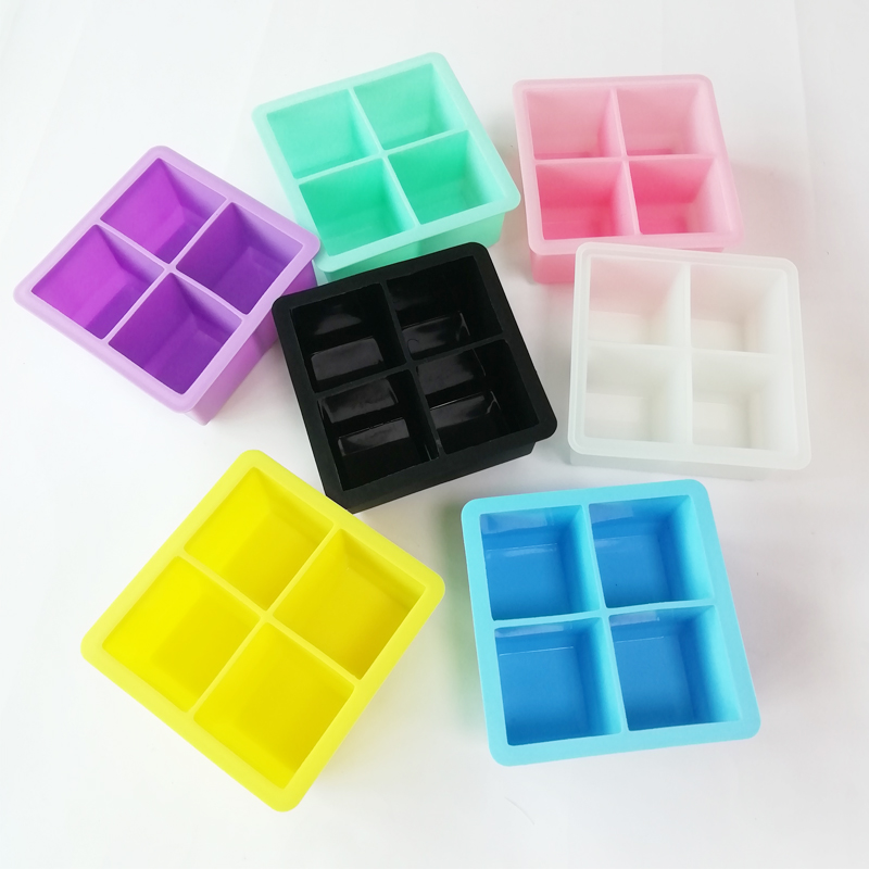 Stora isbitbrickor 4 Cavity Silicone Ice Cube -brickor med för frysstapelbara isbitformar för att göra stora fyrkantiga isbitar för cocktails och bourbon
