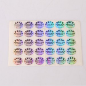 Självhäftande etiketter