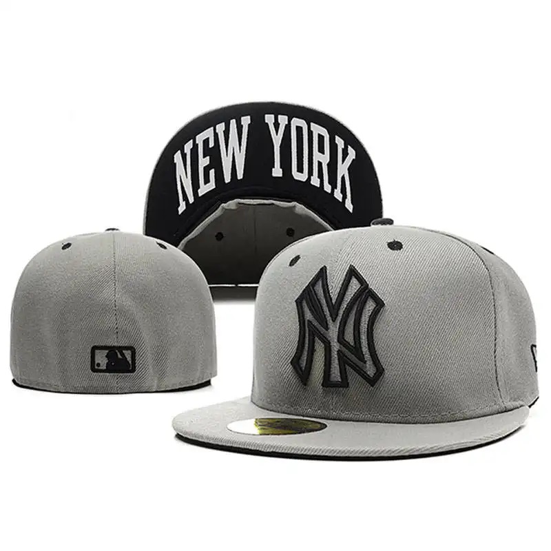 2023 Fashion Custom 6 Panel Flat Brim Embroidered Logo Men \\ 's utomhussport baseballmössa hattar för grossist