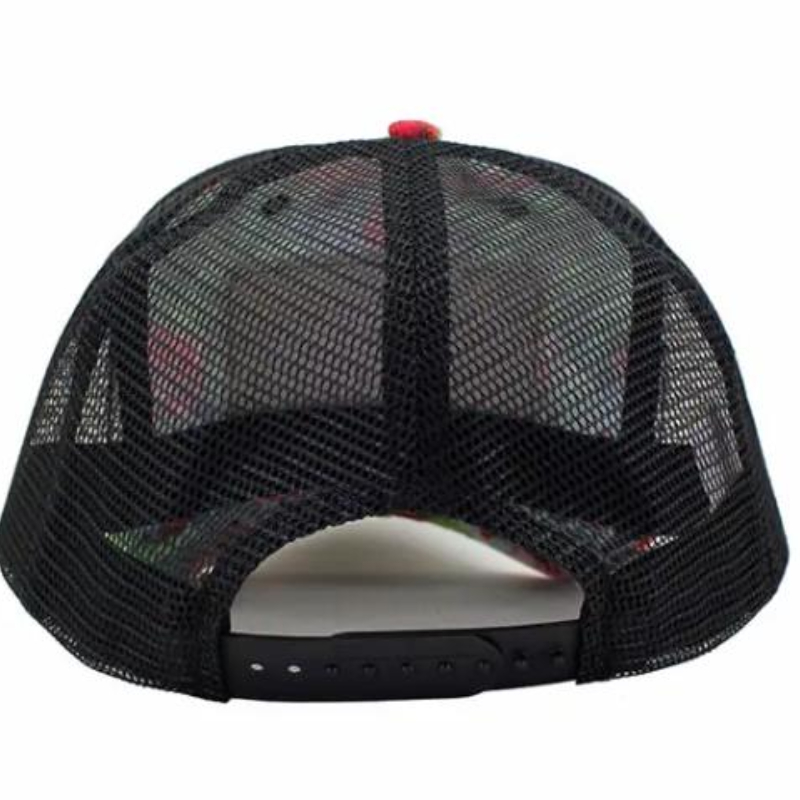 Anpassat tryckt tyg 5 panel mesh trucker hatt