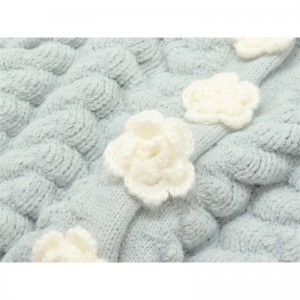 Stickad hjärttröja