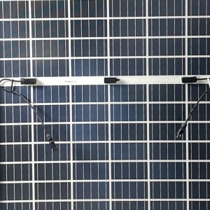 Högkvalitativ 385 Watt -610 Watt Solar Panels System Half Cell Panel från China Factory