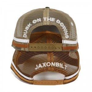 Hot Sale Anpassa 5 Panel Hög kronbomull Trucker Caps Custom Leather Patch med 2 sidor Stripe Trucker Hats