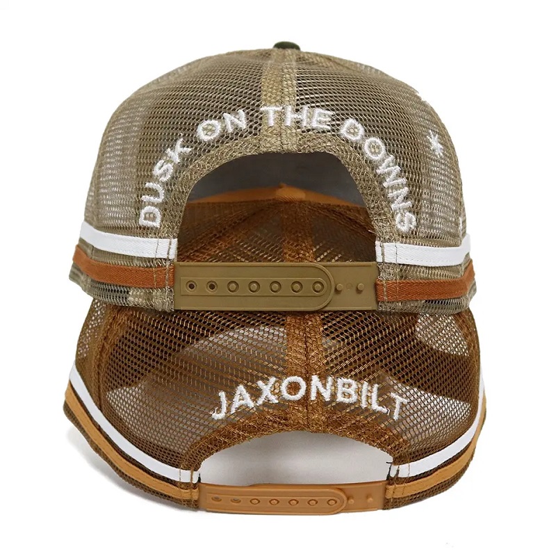 Hot Sale Anpassa 5 Panel Hög kronbomull Trucker Caps Custom Leather Patch med 2 sidor Stripe Trucker Hats