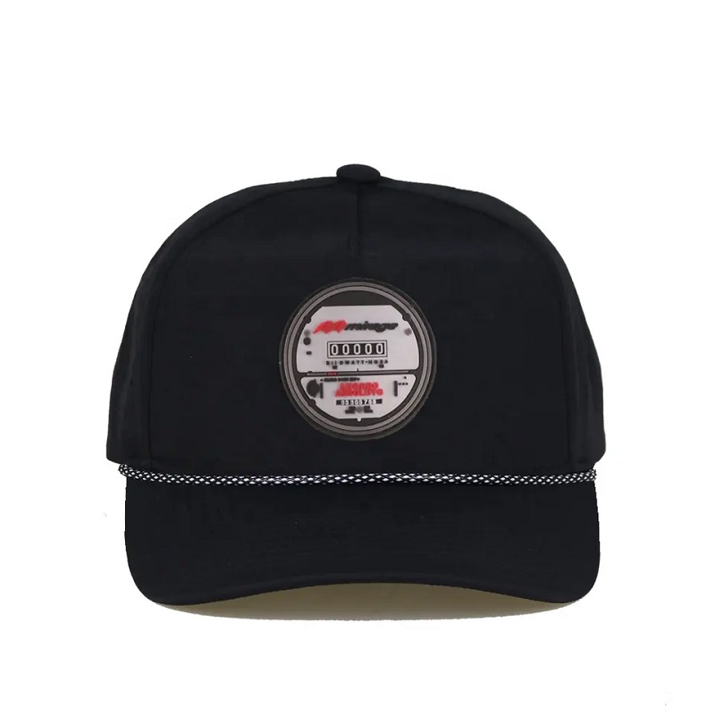 Anpassad vattentät laserskuren borrad hål perforerad hatt 5 panel gummi pvc logotyp baseball mössa
