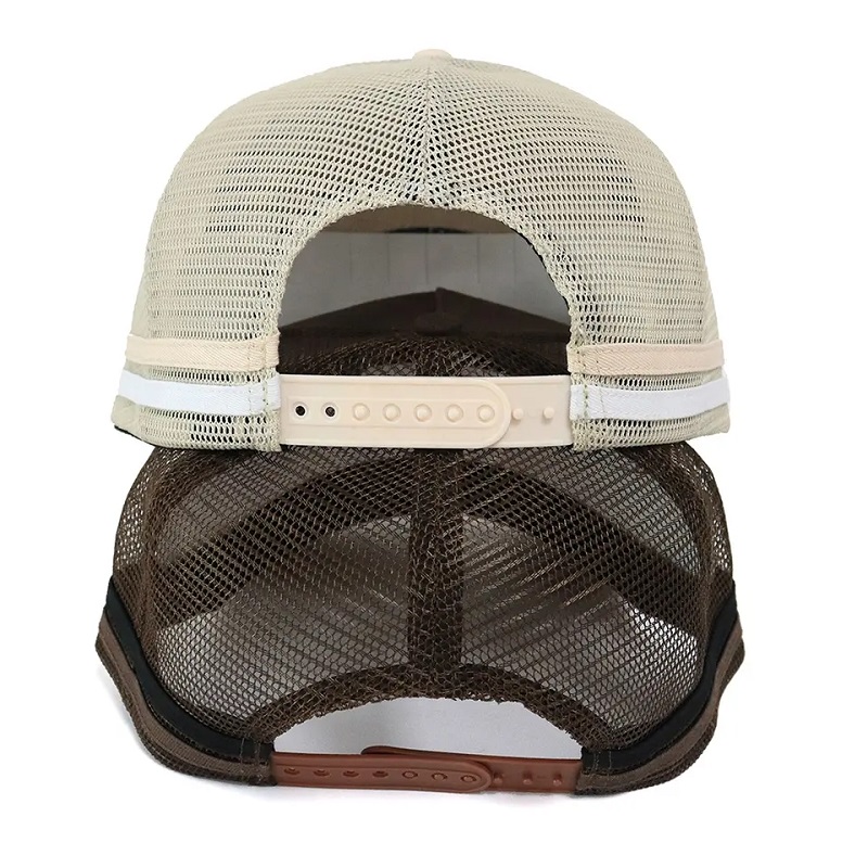 Klassiska anpassade High Crown Australia Country Acrylic 5 Panel 3D Embroidered Logo Side 2 Stripe Trucker Hat Mesh Caps
