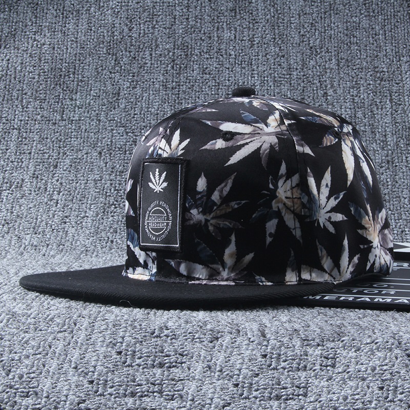 Fabriksanpassningskurva Flat Brim 6 Panel Vattentät Hip Hop Style Nylon Baseball Cap