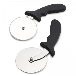 Pizza Wheel Cutter rostfritt stål Pizza Cutter Machine Pizza Slicer med trähandtag Lätt att rengöra