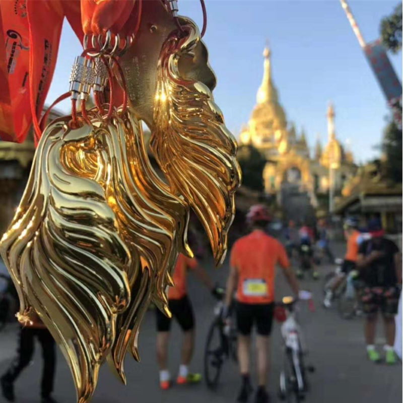 Hur man produktionerar den perfekta anpassade medaljen