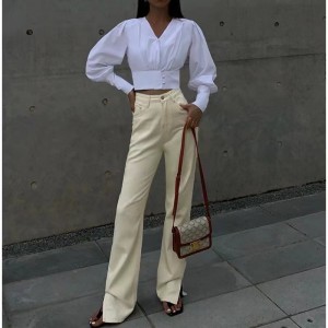 Vit V-ringning långärmad skjorta kvinnlig designkänslanischny tunn lanter ärm