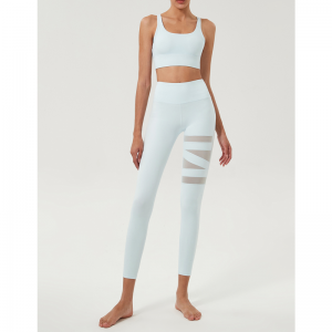 Justerbar elasticitet plus yogasats i storlek