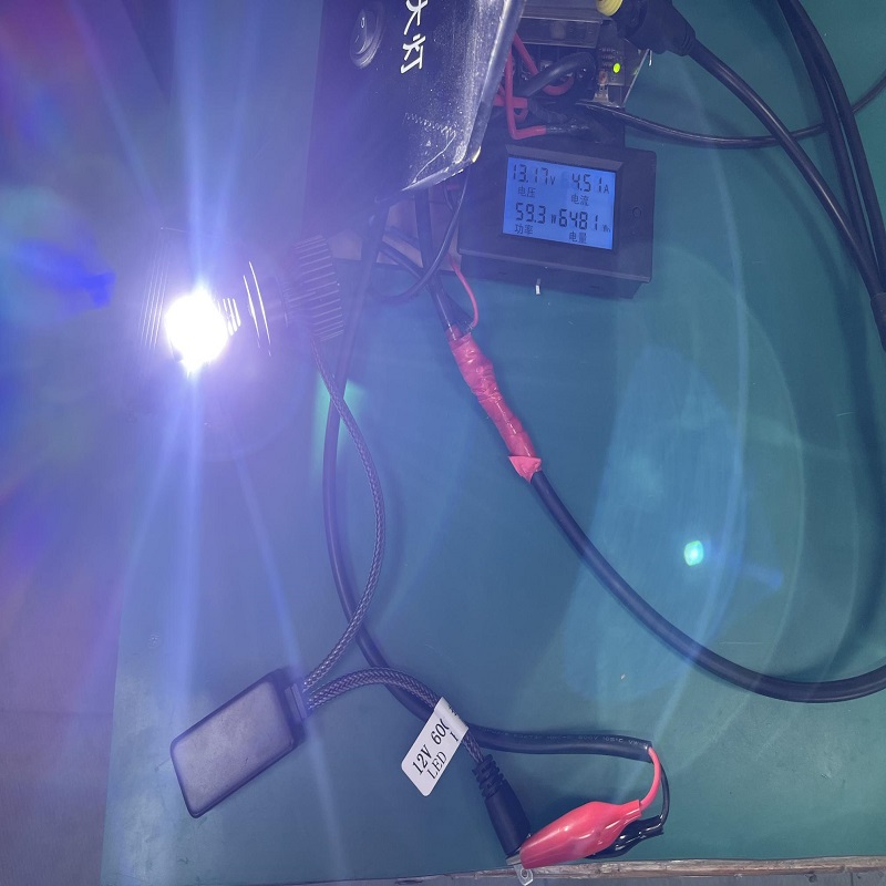 M68 LED -strålkastare lampor
