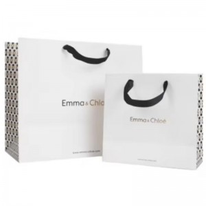 Tryckt lyxiga små återvunna shoppingväskor Present Papperspåsar med företagsnamn för smycken förpackning med handtag