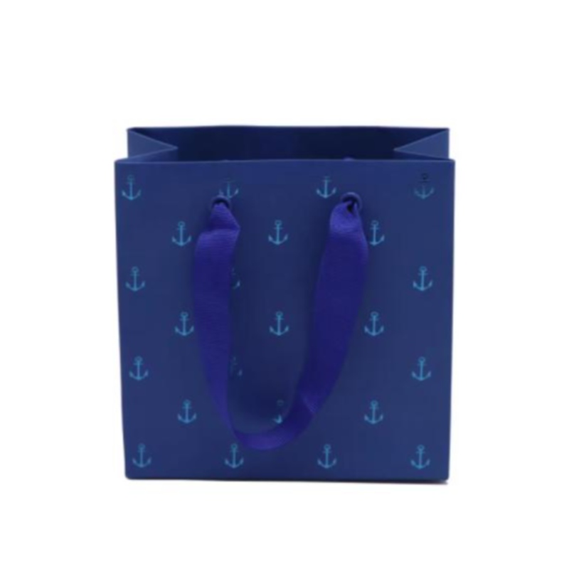 Små blå smycken papperspåsar lyxfolie stämplande presentpapparpåsar med handtag anpassade mini papperspåsar