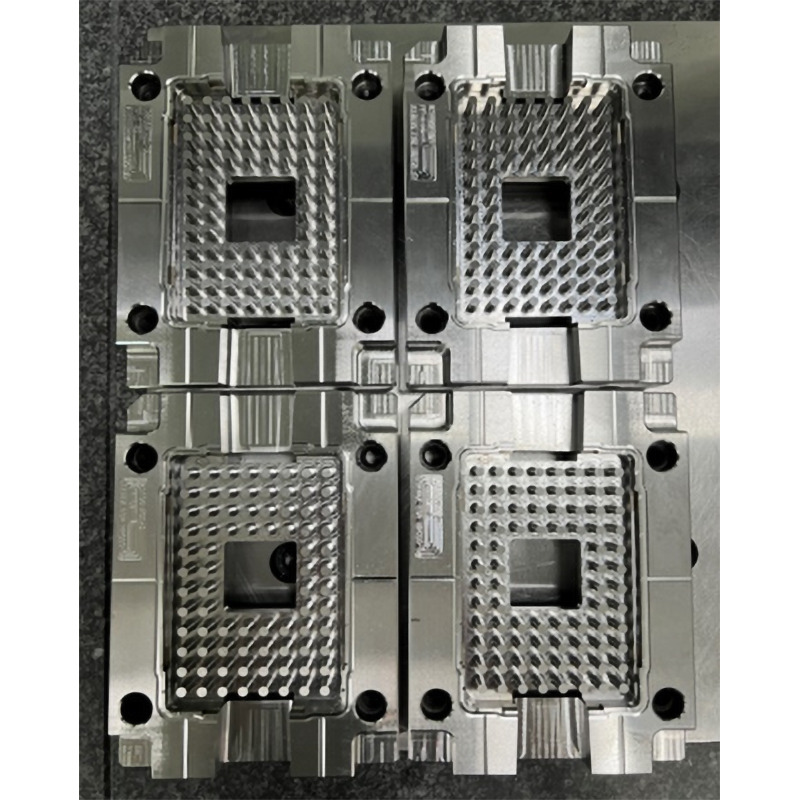 Multi cavity precisionsform ibi-8