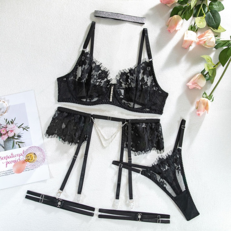 Spetsar medny stil - trimmad underkläder med diamant - Studdadnackkrage. Det\är en fem - stycke kors - Gräns ​​sexig underkläderuppsättning, passionerade kläder med europeiska - American Ins Style MY96628 Pris:$119.99
