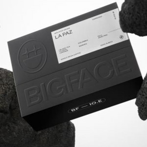 Elegant kraftförpackning