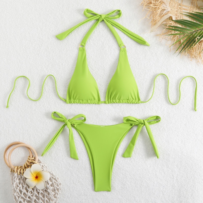 Nya 2025 europeiska och amerikanska-Style Foreign Trade Bikinis. Tre-Piecenya baddräkter för kvinnor, tillgängliga i flera färger. Två-Bedkläder med en sexig design QT25017 Pris:$79.99